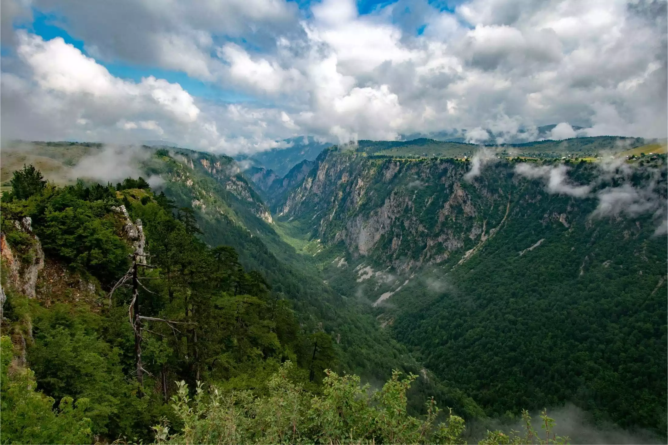 Mountain wreath Durmitor in Montenegro