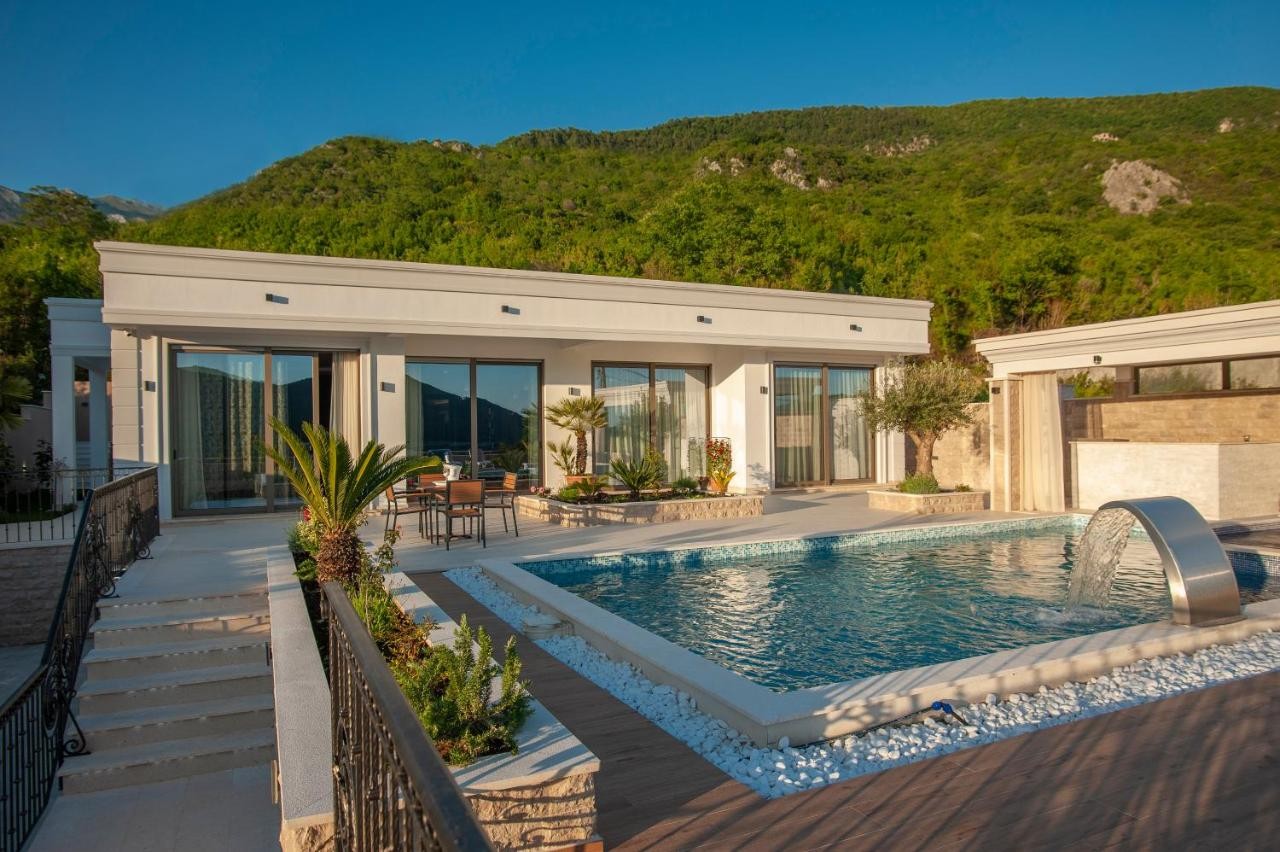 Luxury villa Budva