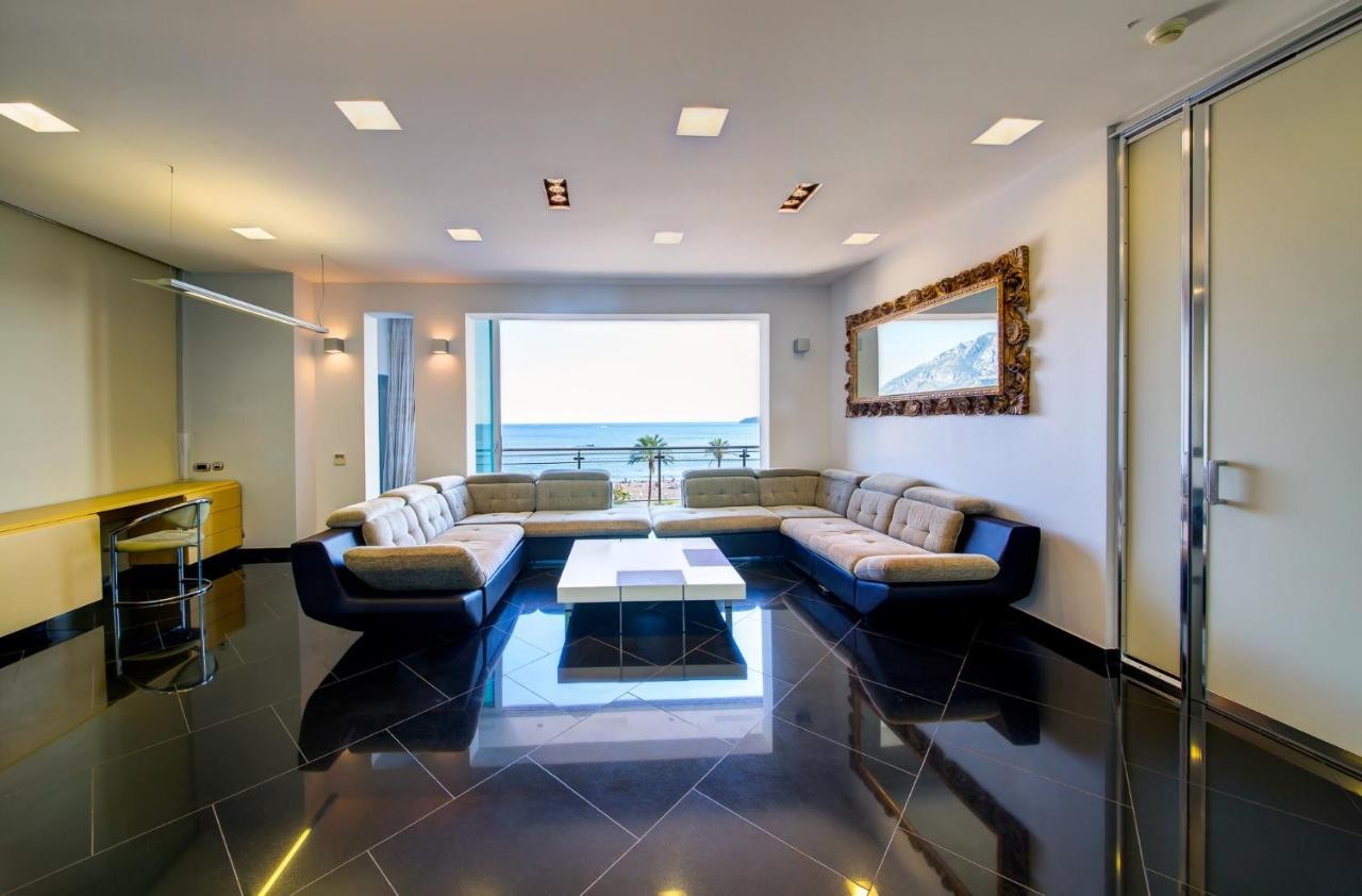 Splendid apartments