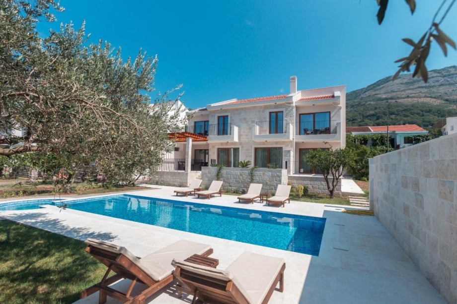 Villa Zen Port