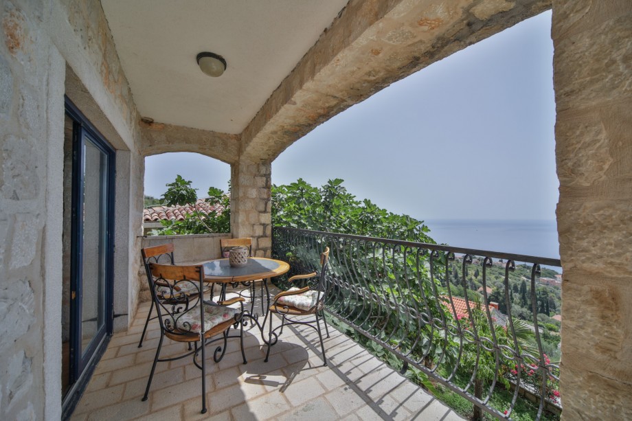 Rent a Villa in Montenegro