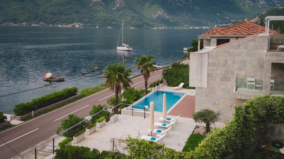 Villas for rent in Montenegro