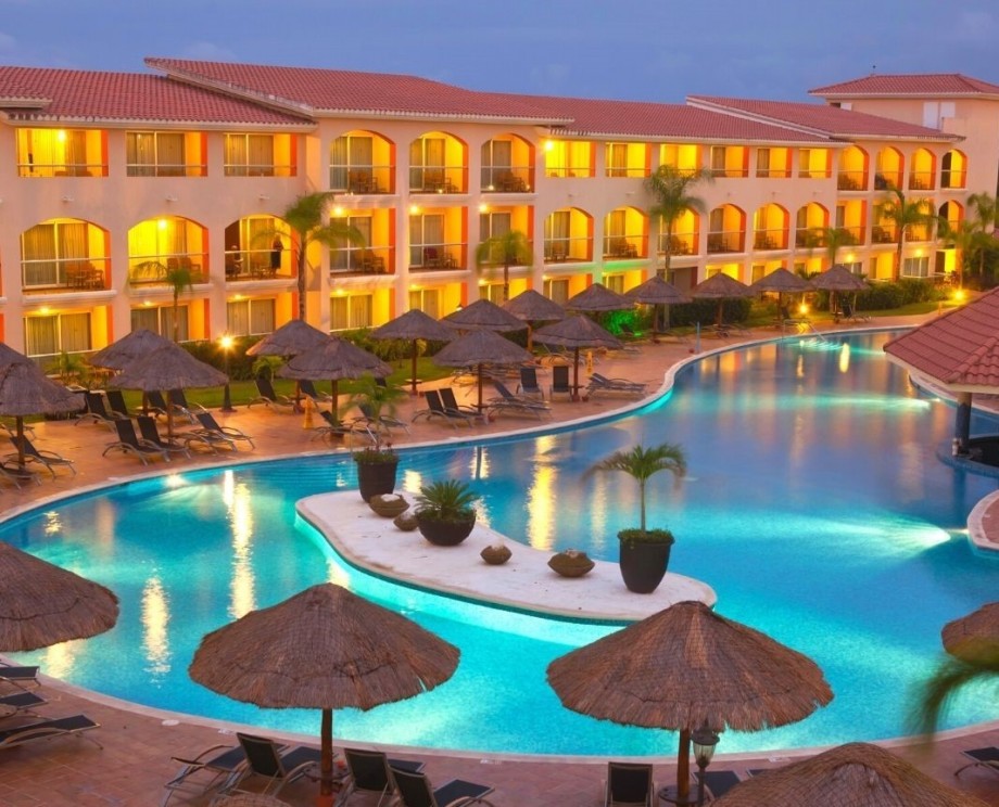 Luxury Villas Within Resorts