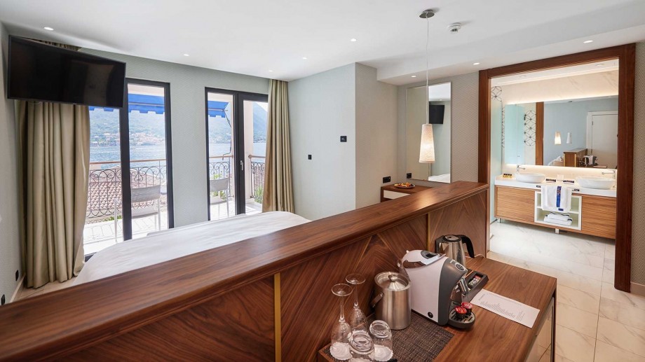 Villa Sea Whisperer Glacia Suite