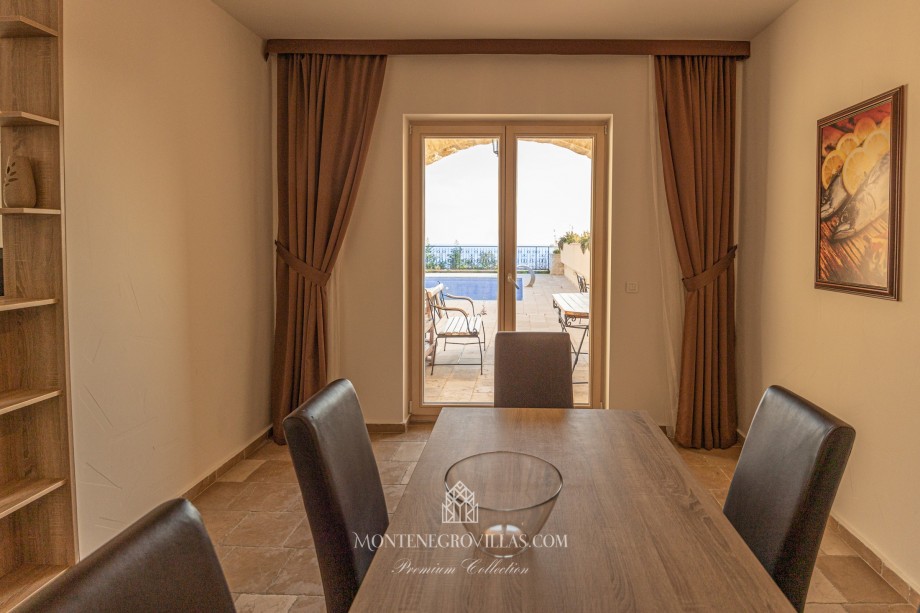 Sunny Villa Jasmine