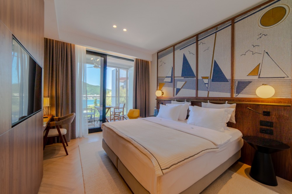 Deluxe Room with Terrace and Seaview - Hotel Infinity