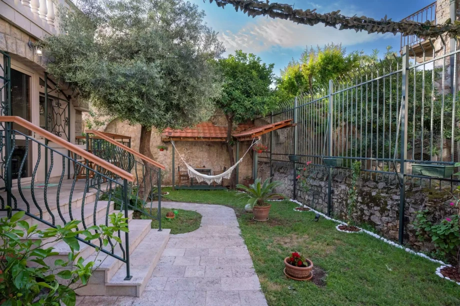 Authentic private Villa in Montenegro