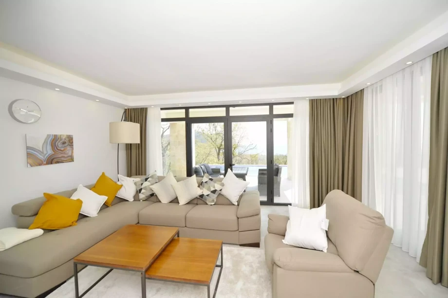 Spacious living room at Starfish Retreat Villa