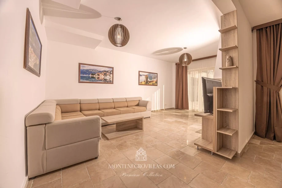 Cozy living room in villa Jasmine