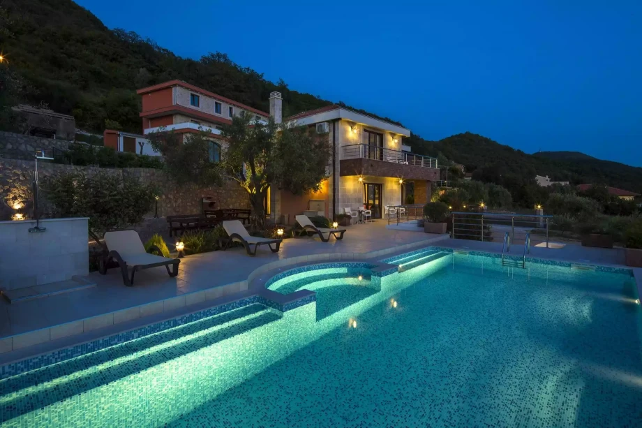 Luxury villa Montenegro Dreaming with private pool