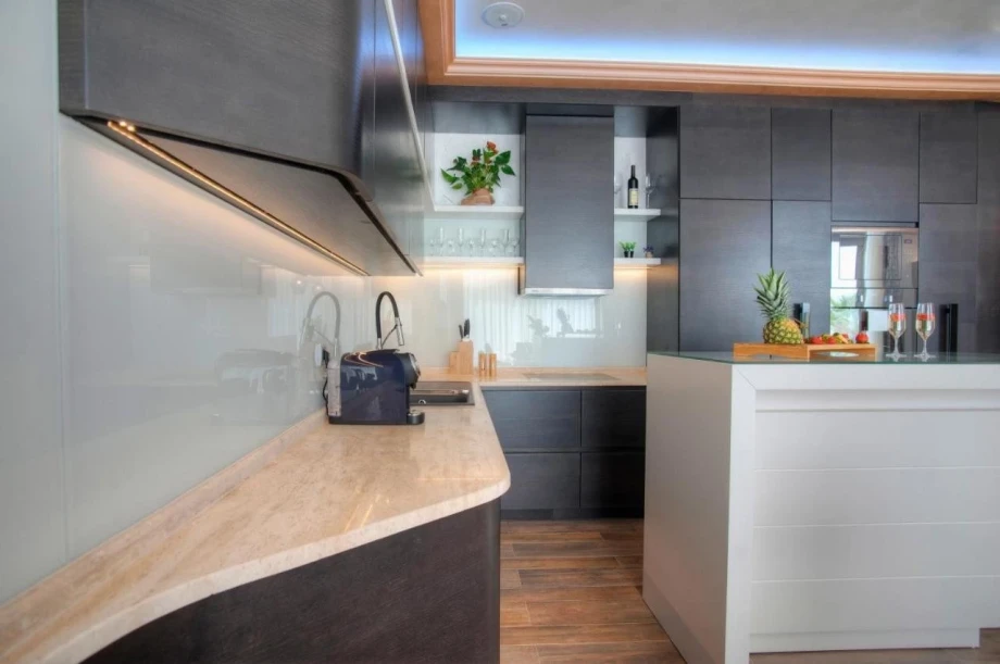 Beautifully Equipped Kitchen in Blue Wave Villa