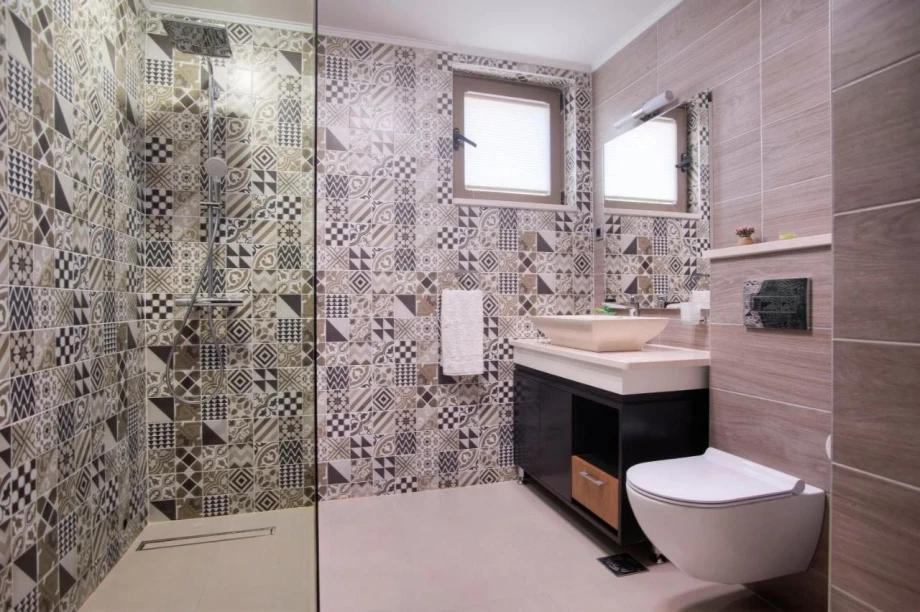 Stylish Bathroom in Blue Wave Villa