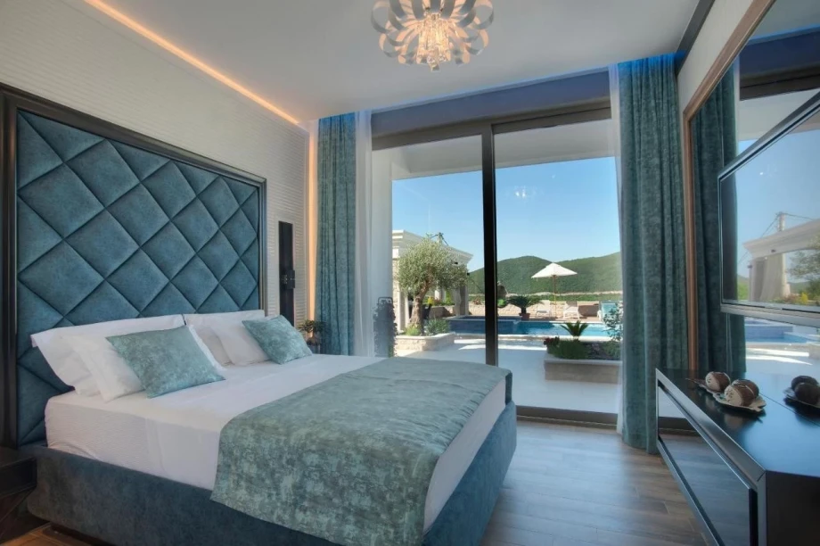 Wonderful bedroom villa in Montenegro