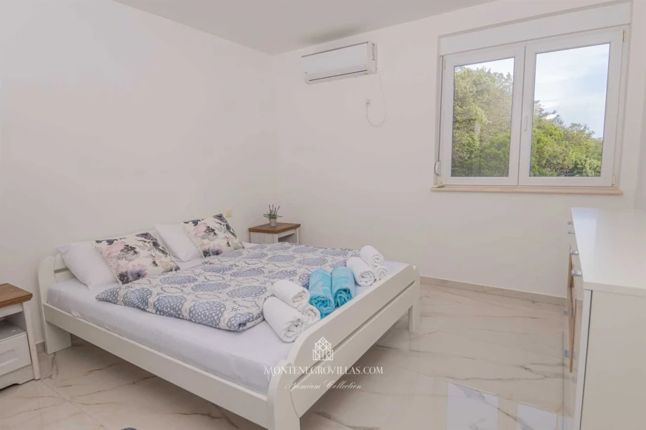 Amazing two-person bedroom in villa Adriatic Pearl