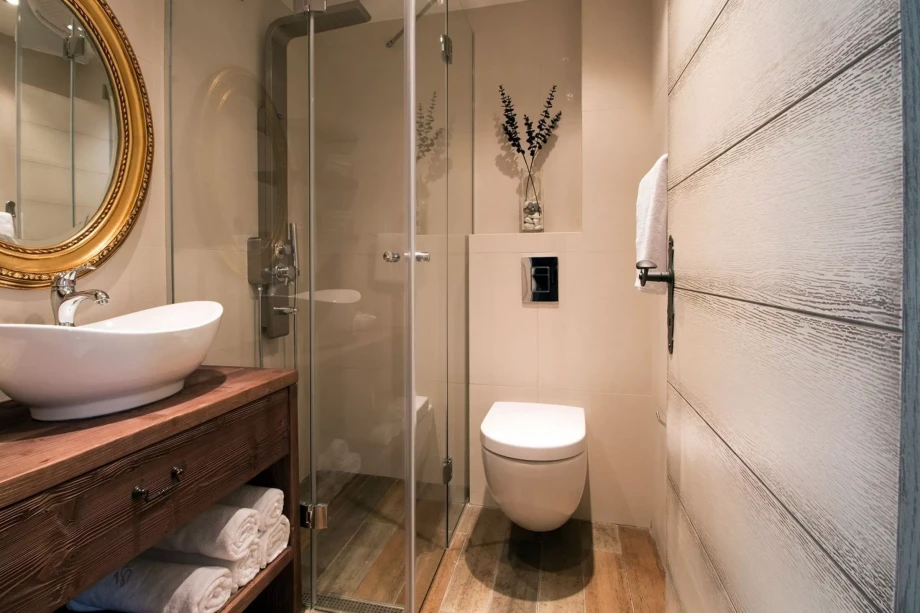 Luxury bathroom villa