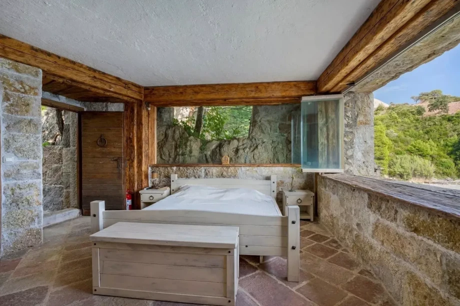 Authentic Stone Bedroom with Adriatic Sea Views – A Serene Escape in Montenegro