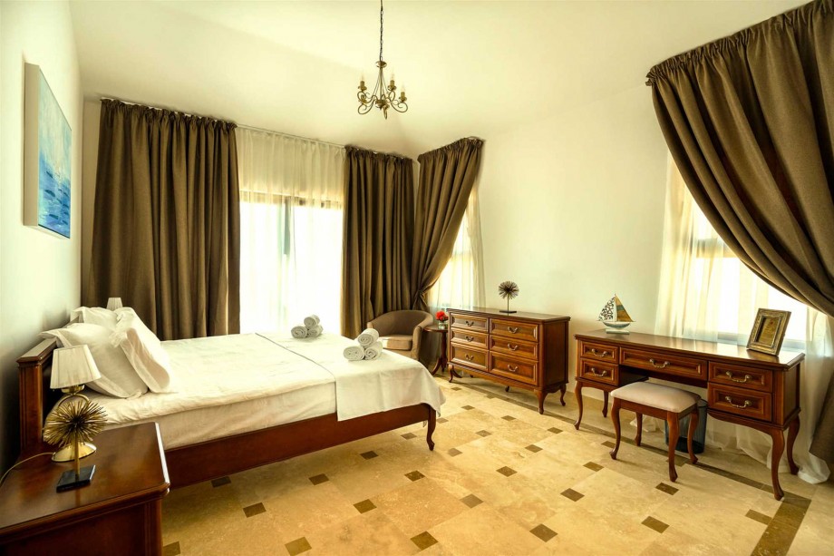 Oak Leaf Residences 2