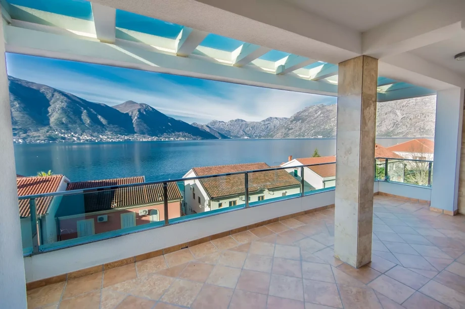 Boka Bay villa with great view