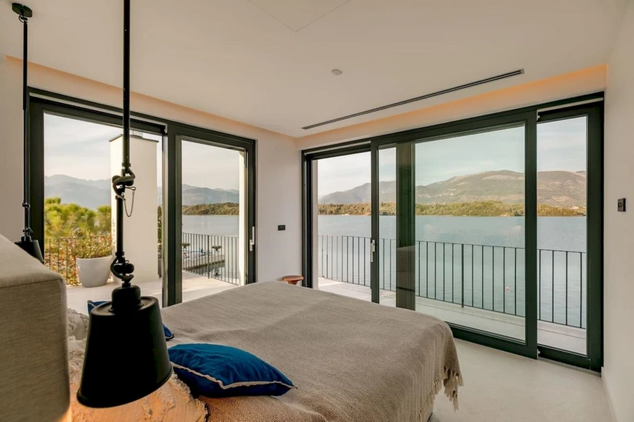 A room with a view of the blue Adriatic Sea inside La Danse Du Soleil Villa