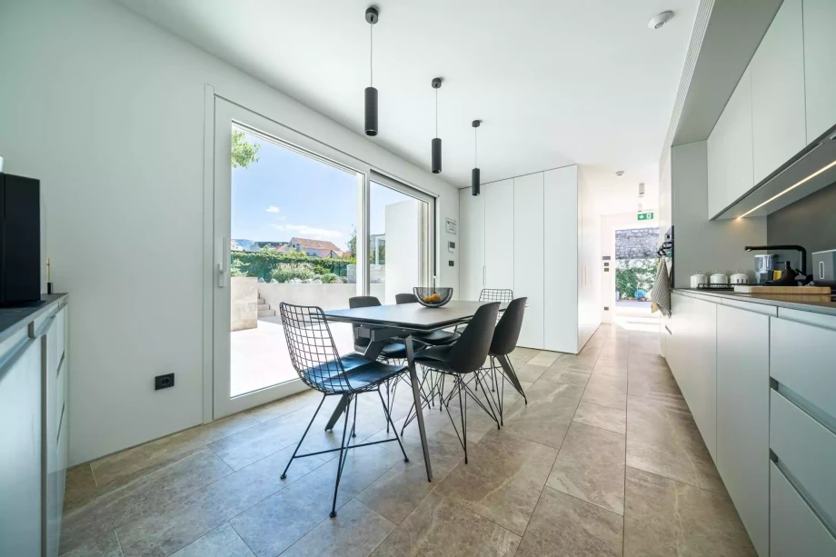 Dining Table in Villa