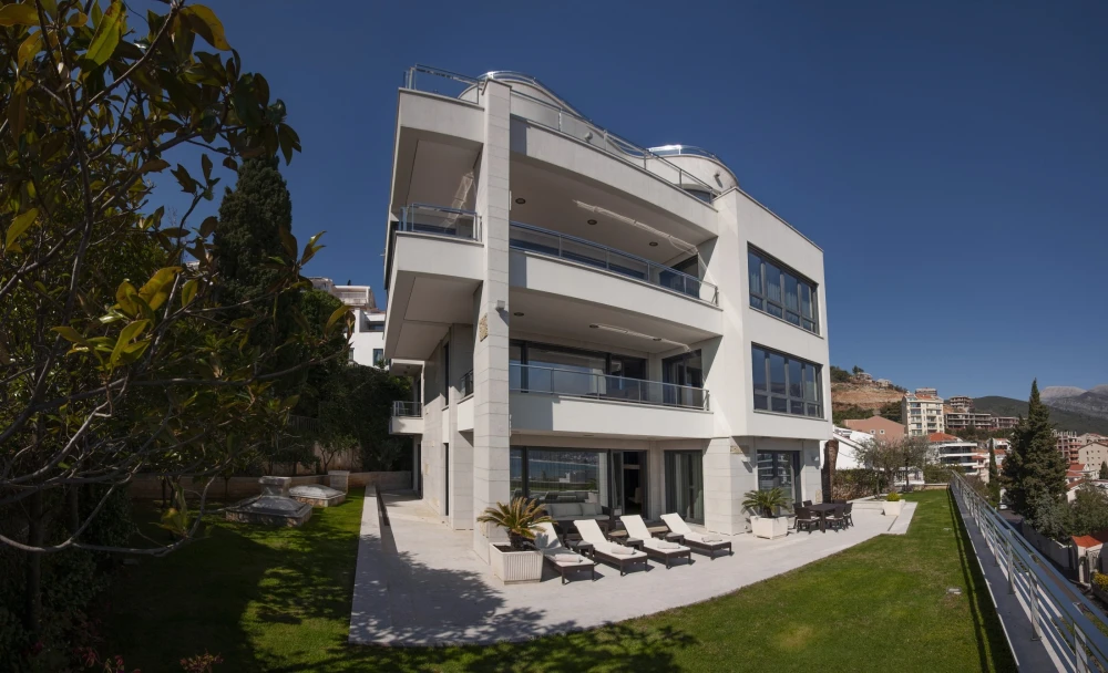 Alexander Suites & Spa 101 in Budva