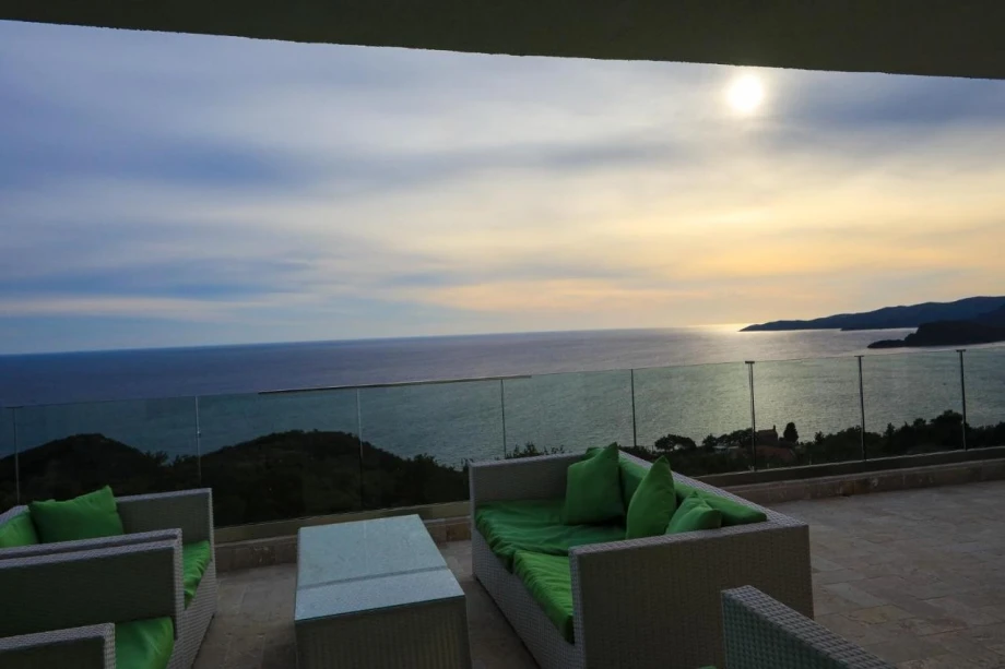 Patio with an enthralling view of the Montenegro coast
