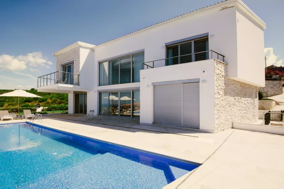 Sunny Montenegro villa Krimovica 1 with an outdoor pool and a car garage