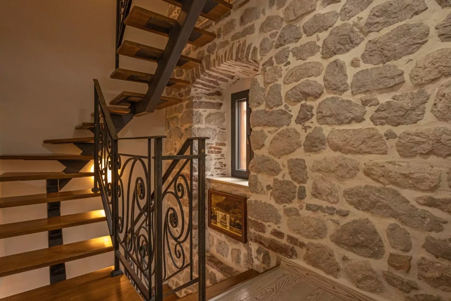 Interior look of the Luxury Beachfront Villa Casa di Onda Bianca with rustic elements