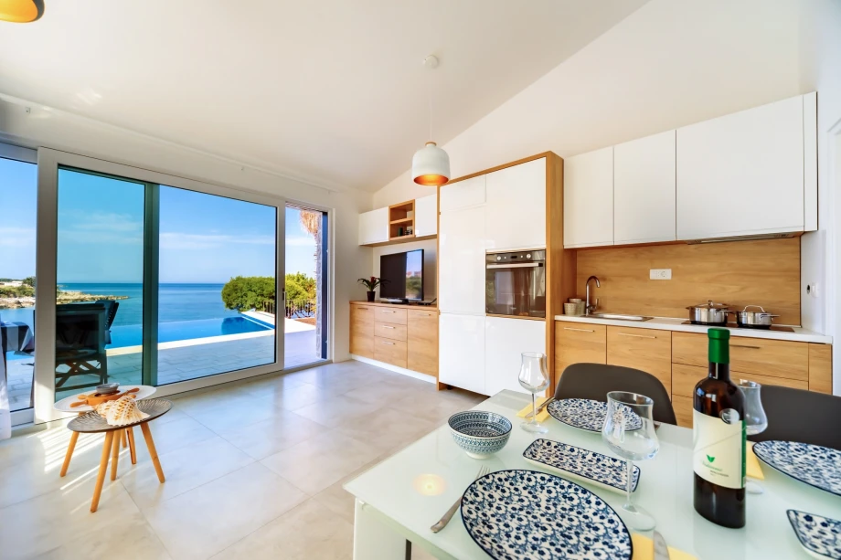 Panoramic interior of a villa rental in Bar