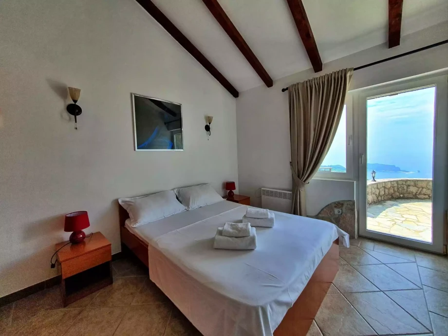Refreshing bedroom with a panoramic terrace in Kotor, Montenegro