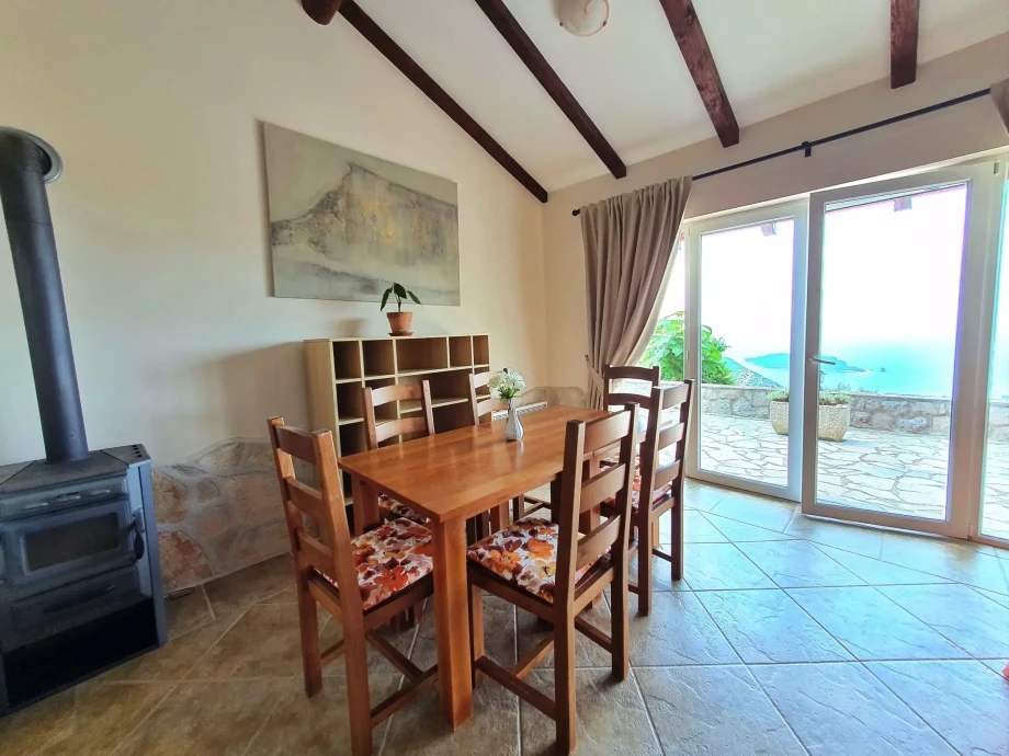 Dining table with panoramic windows and breathtaking views