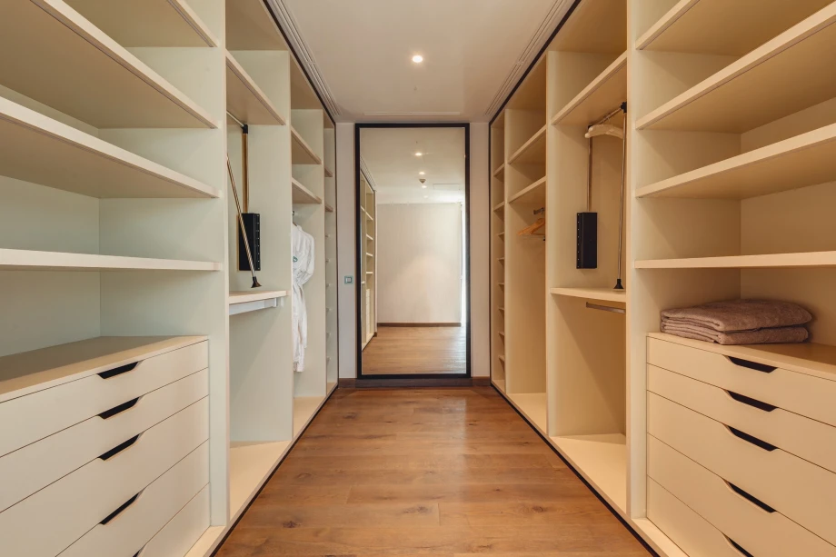 Spacious Wardrobe in Portonovi Villa