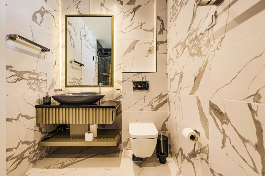 Luxury bathroom in villa Amethyst