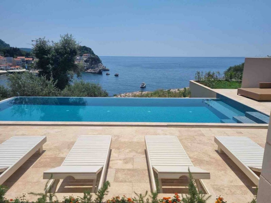 Villa with pool in Budva, Montenegro