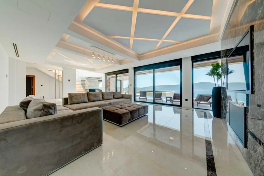 Villa with beautiful view