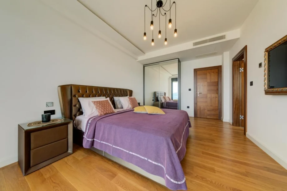 Spacious bedroom with king size bed