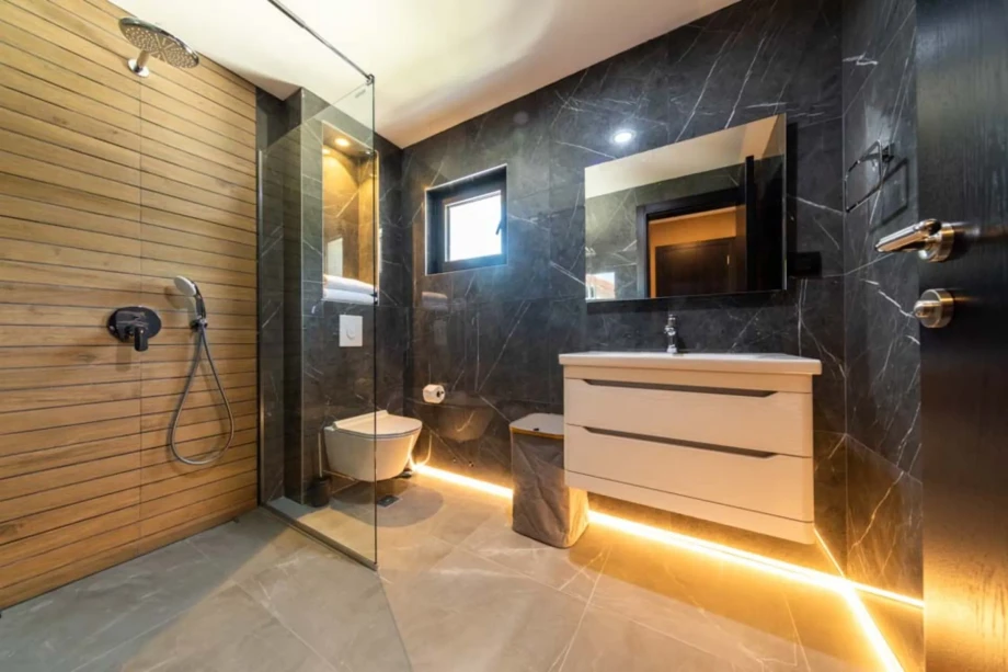Modern bathroom with shower