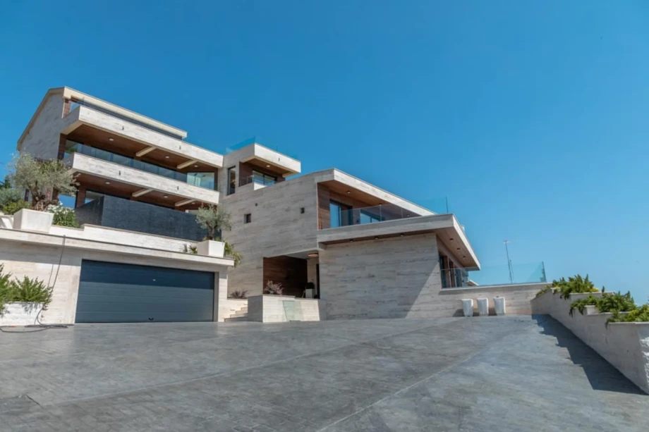 Villa Joy in Montenegro