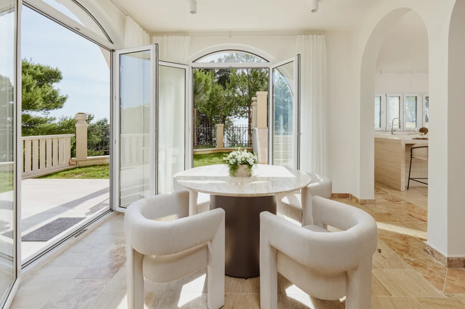 Private villa in Budva