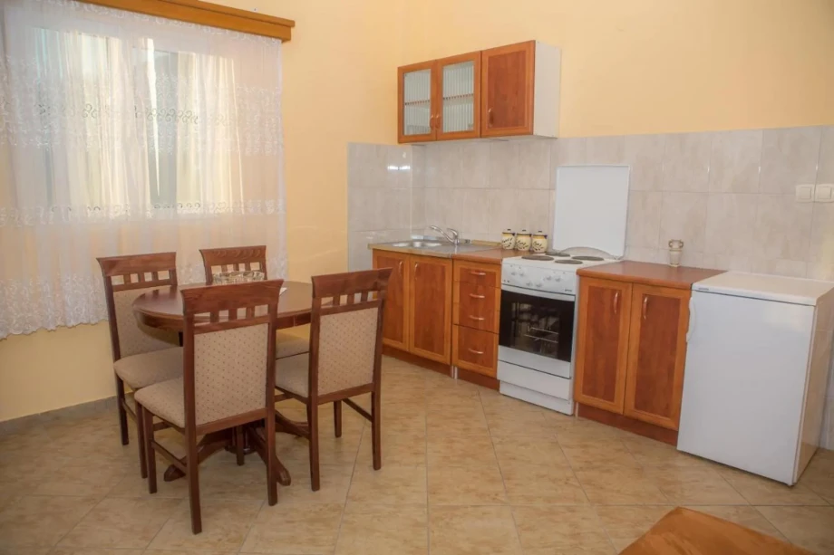 Spacious Fully-Equipped Kitchen at Villa Zoranna