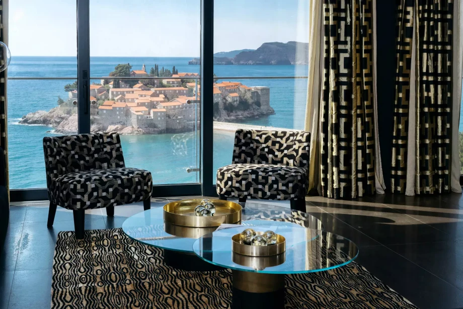 Stunning Panorama: Breathtaking Views from a Luxury Montenegro Villa