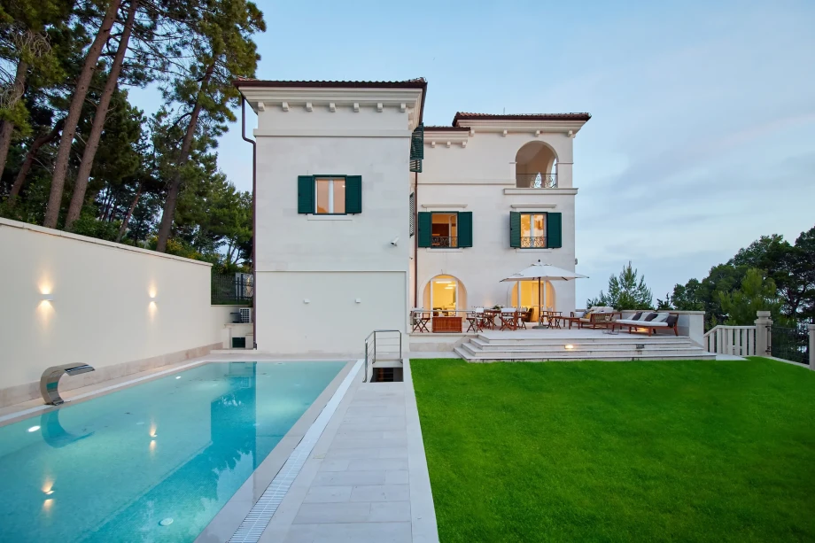 Beautiful villa Bouganville with private pool in Budva