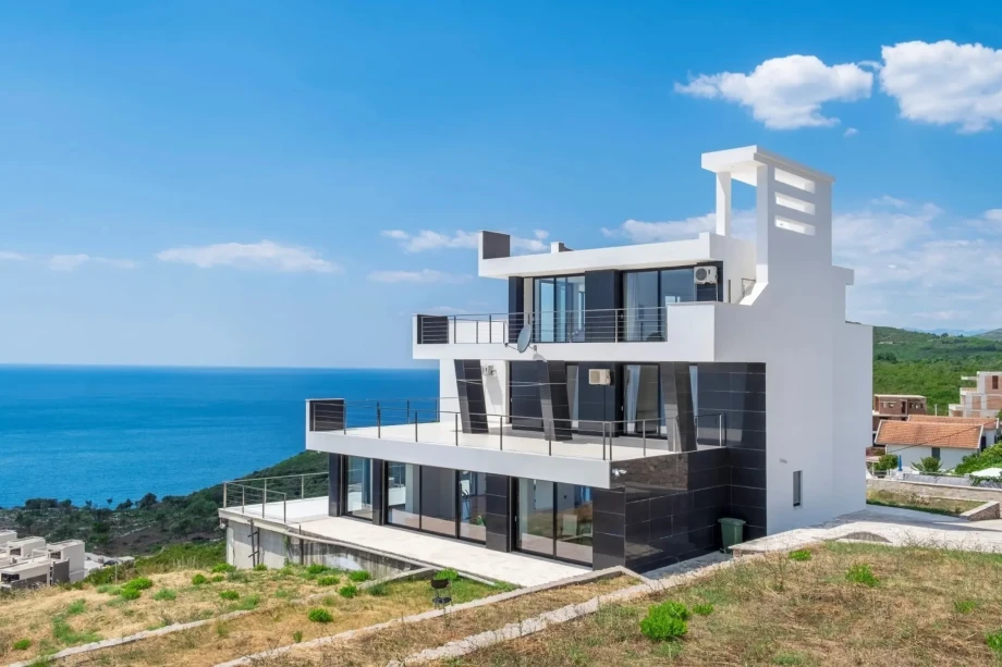Morning Star Villa with sea view in Budva