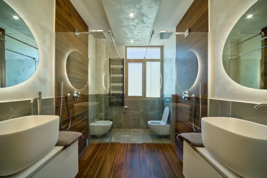 Modern Bathroom in Villa Summer Fairy