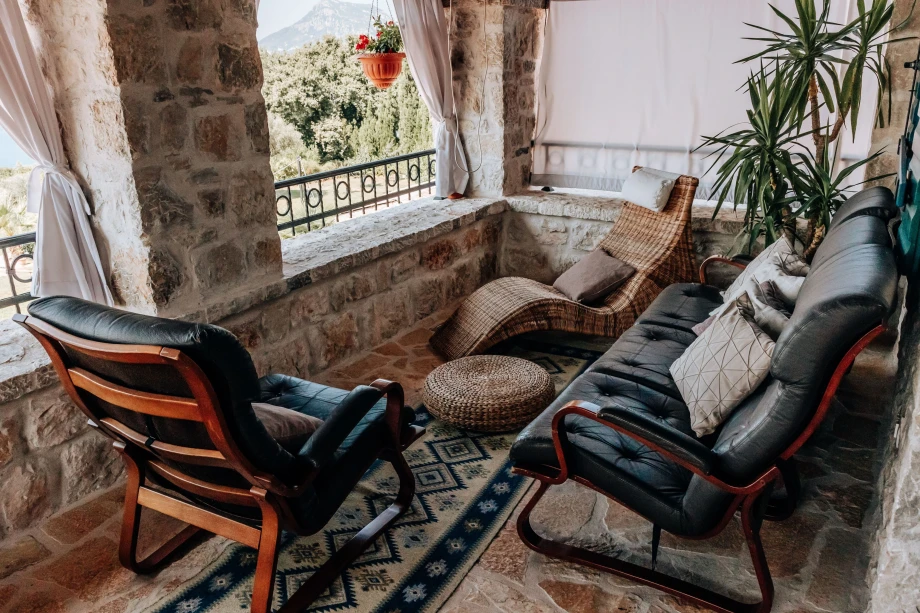 Terrace for Relaxing with Scenic Views at Villa Andjelija