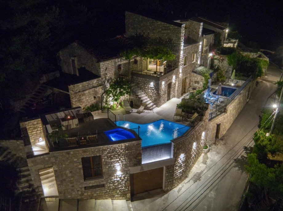 Spacious Villa with Private Pool