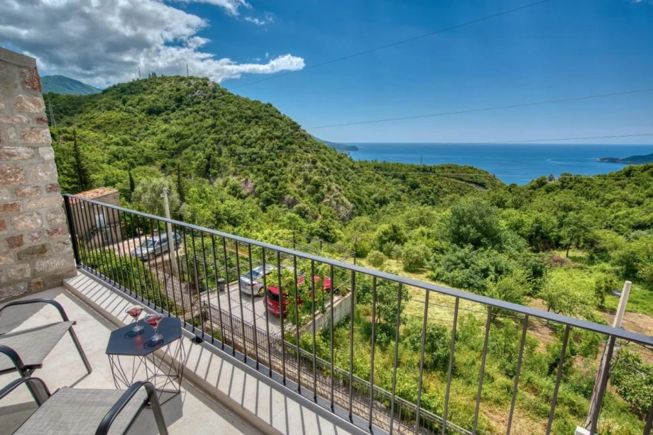 Villa Surrounded by Lush Greenery