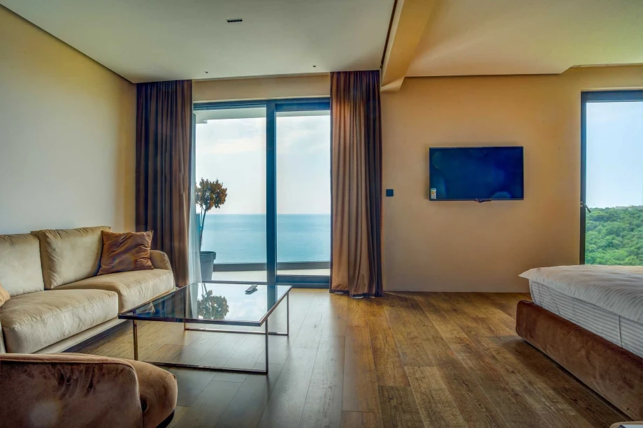 Living Room with Perfect Sea View