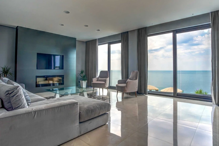 Spacious Living Room with Breathtaking Sea View