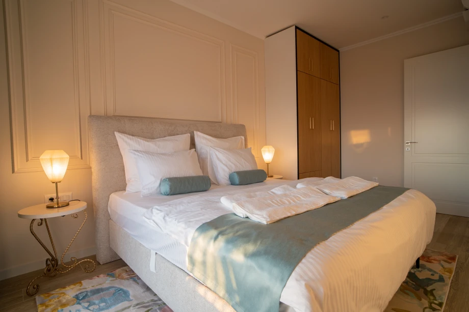 Spacious Bedroom with Luxurious King-Size Bed for Ultimate Comfort